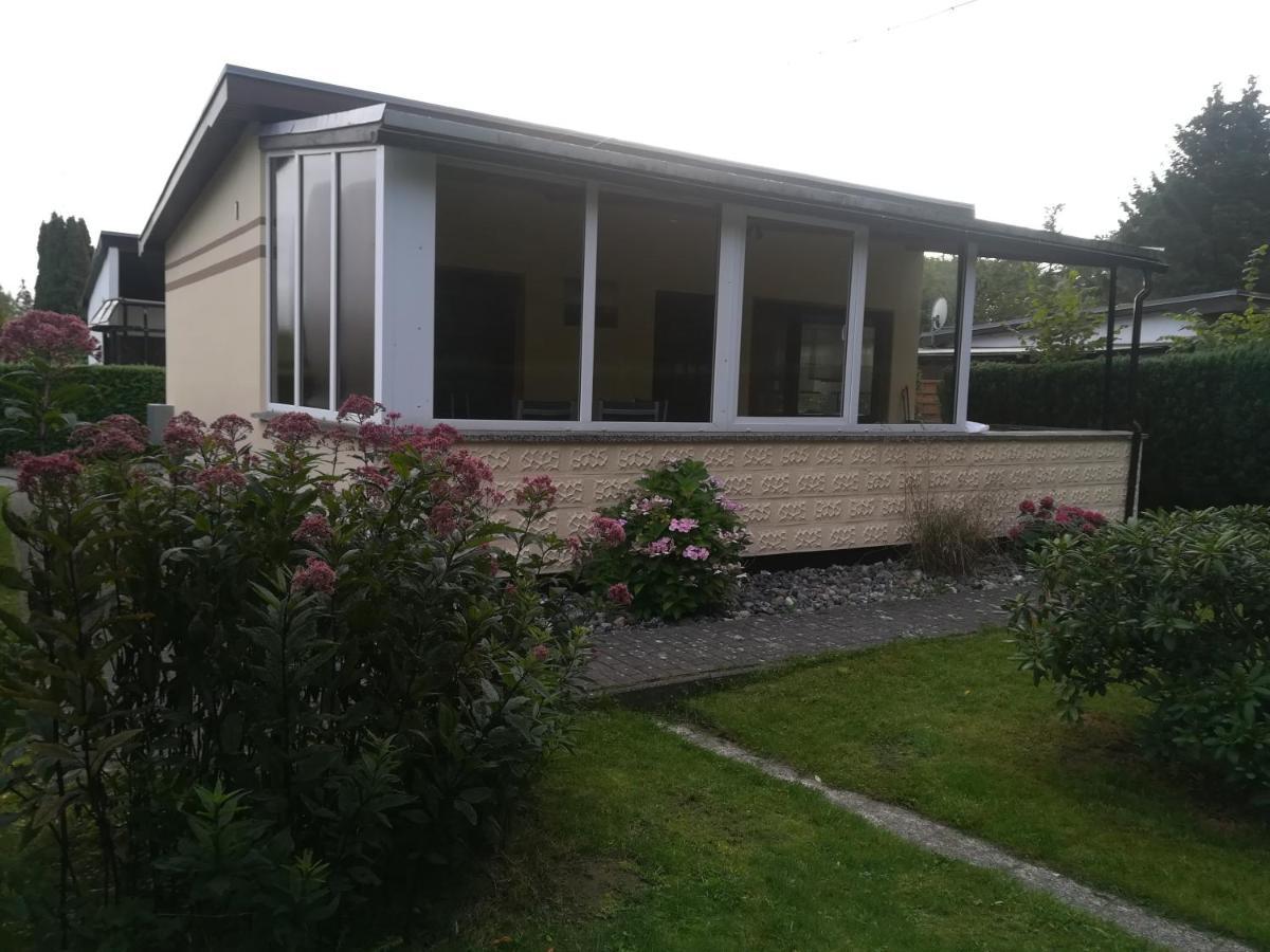 Ferienhaus Am Wald Loissin Esterno foto